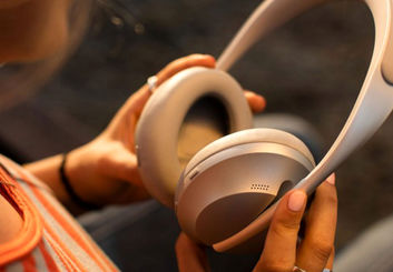 شرکت Bose از هدفون Noise Cancelling 700 رونمایی کرد