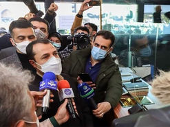 سامانه ثبت درخواست های ارزی خرد راه‌اندازی می‌شود | منابع ارزی کافی داریم