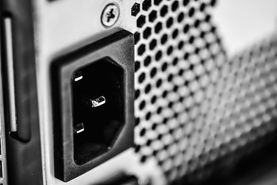 از کجا بفهمیم پاور کامپیوتر چند وات است؟
