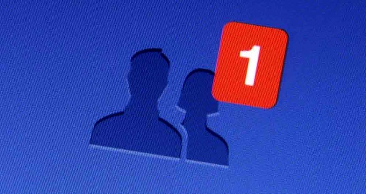 راز پیشنهادات دوستی غافلگیرکننده فیسبوک در چیست؟